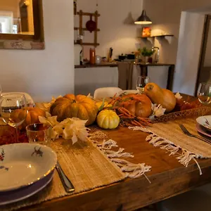  Appartamento Leontine In By Yohome
